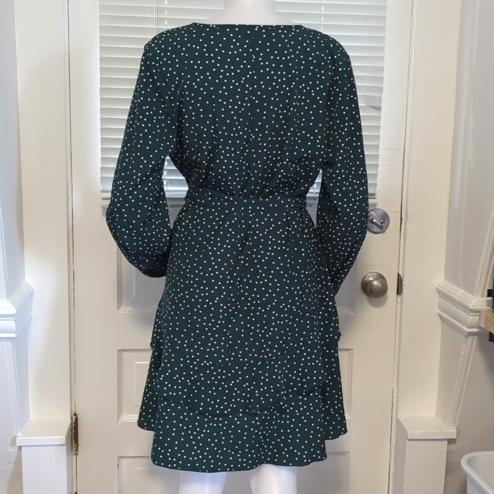 NWOT Uguest Emerald Polka Dot Ruffled Wrap Long Sleeve Dress Size XL - Picture 4 of 5